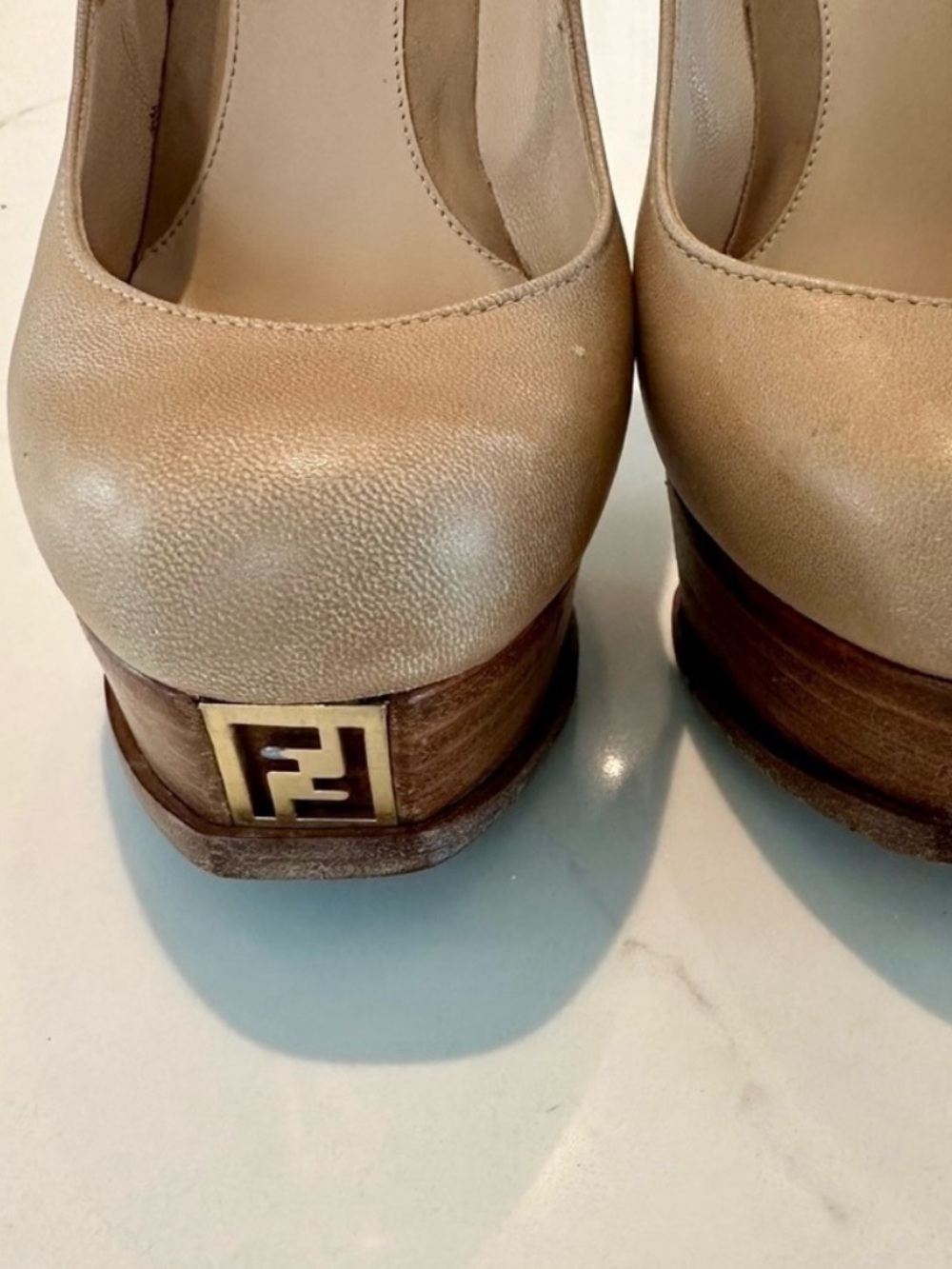 Fendi Fendista Platform Pumps - Picture 6 of 16